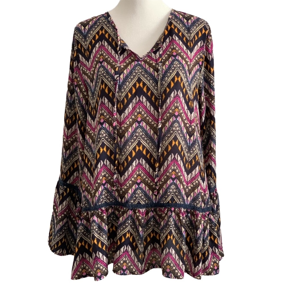MAUVE Women’s Multi Color Print Tunic Blouse Top with Navy Embroidered Lace Trim